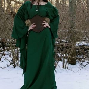 Cranberry Medieval Dress/Chemise